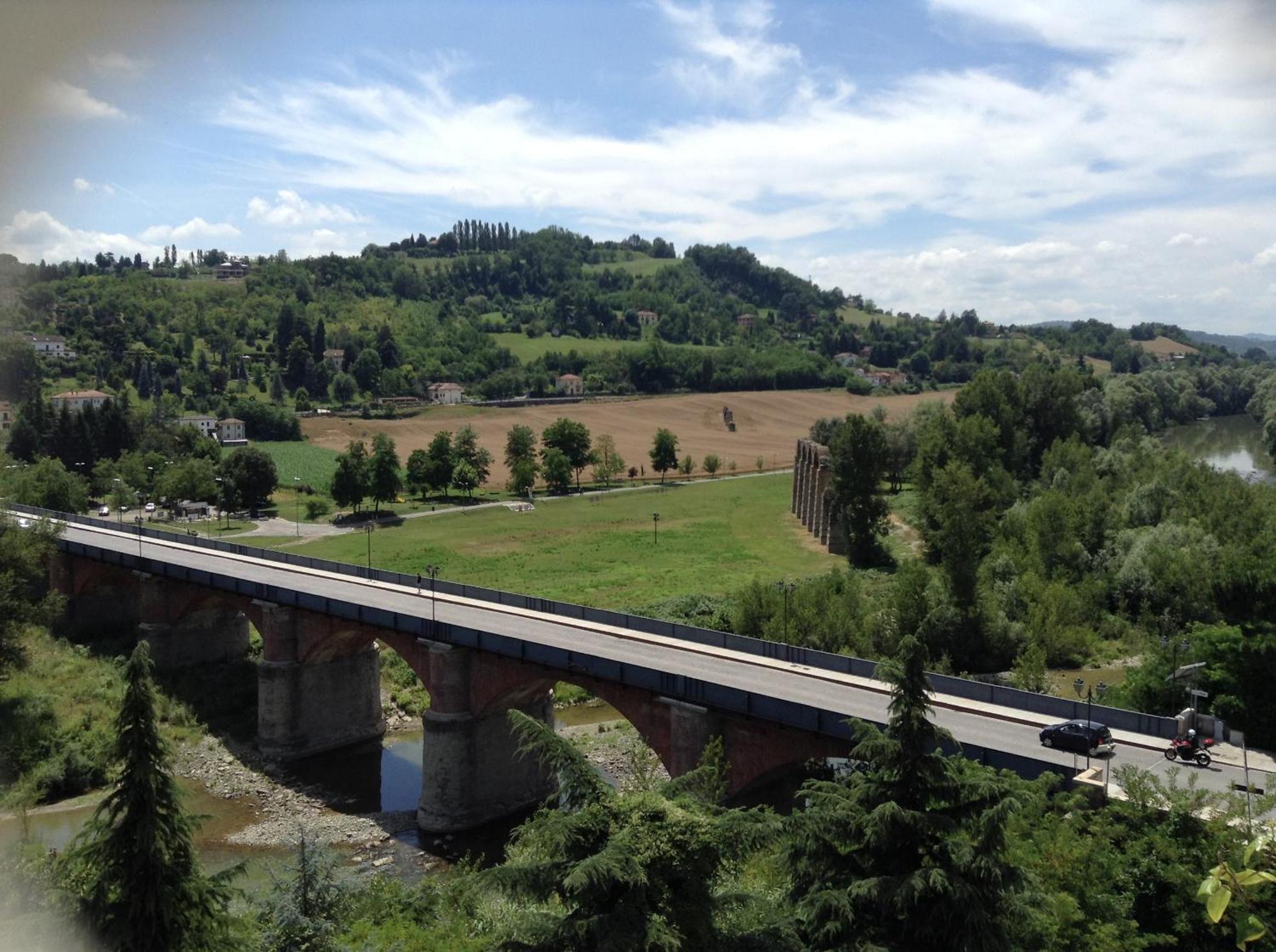 Appartamento Lella Con Meravigliosa Vista Vicino Alle Terme Акви Терме Номер фото